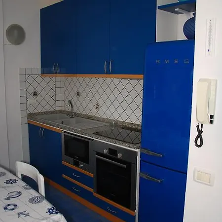 Acacia - Zona Centrale, Con Clima, Giardino Privato E Posto Auto Apartment Marina di Campo